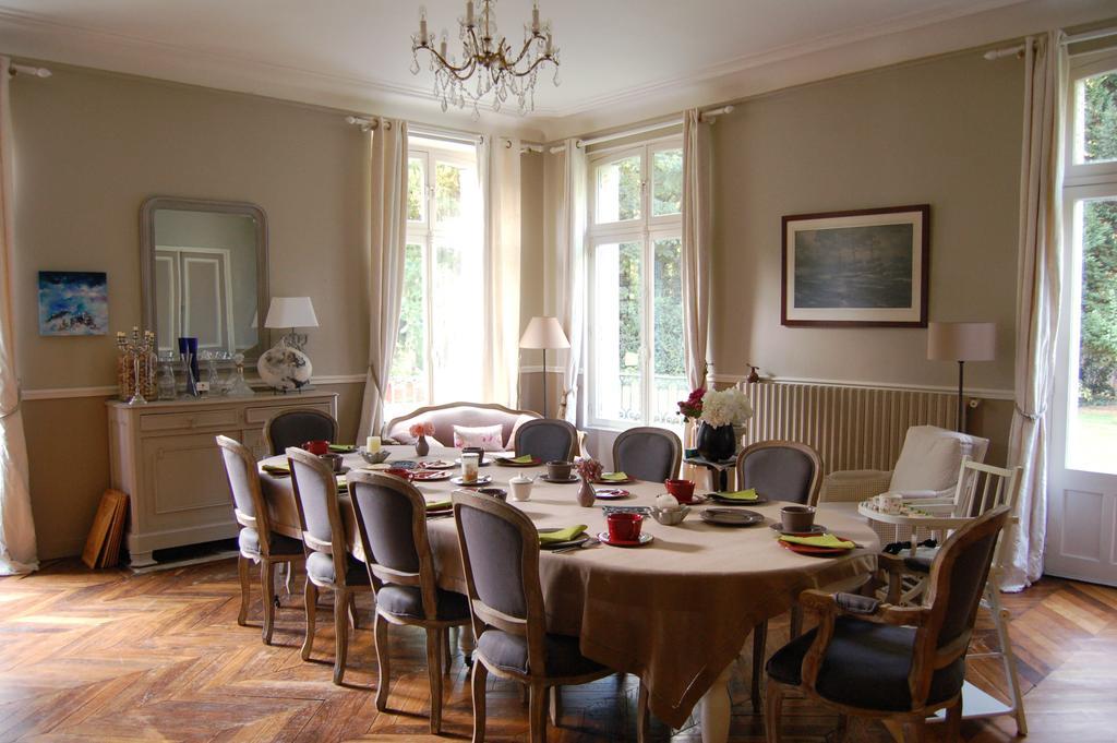 Bed and Breakfast Le Manoir Du Menillet Bornel Zewnętrze zdjęcie